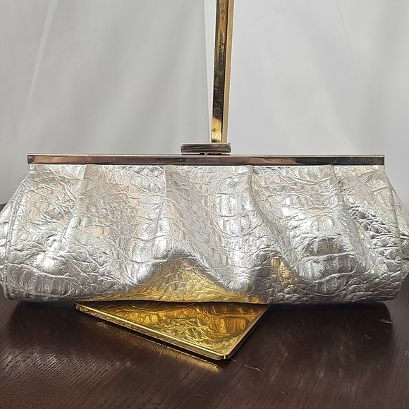 The Silver Bundle - Picture 4 of 7